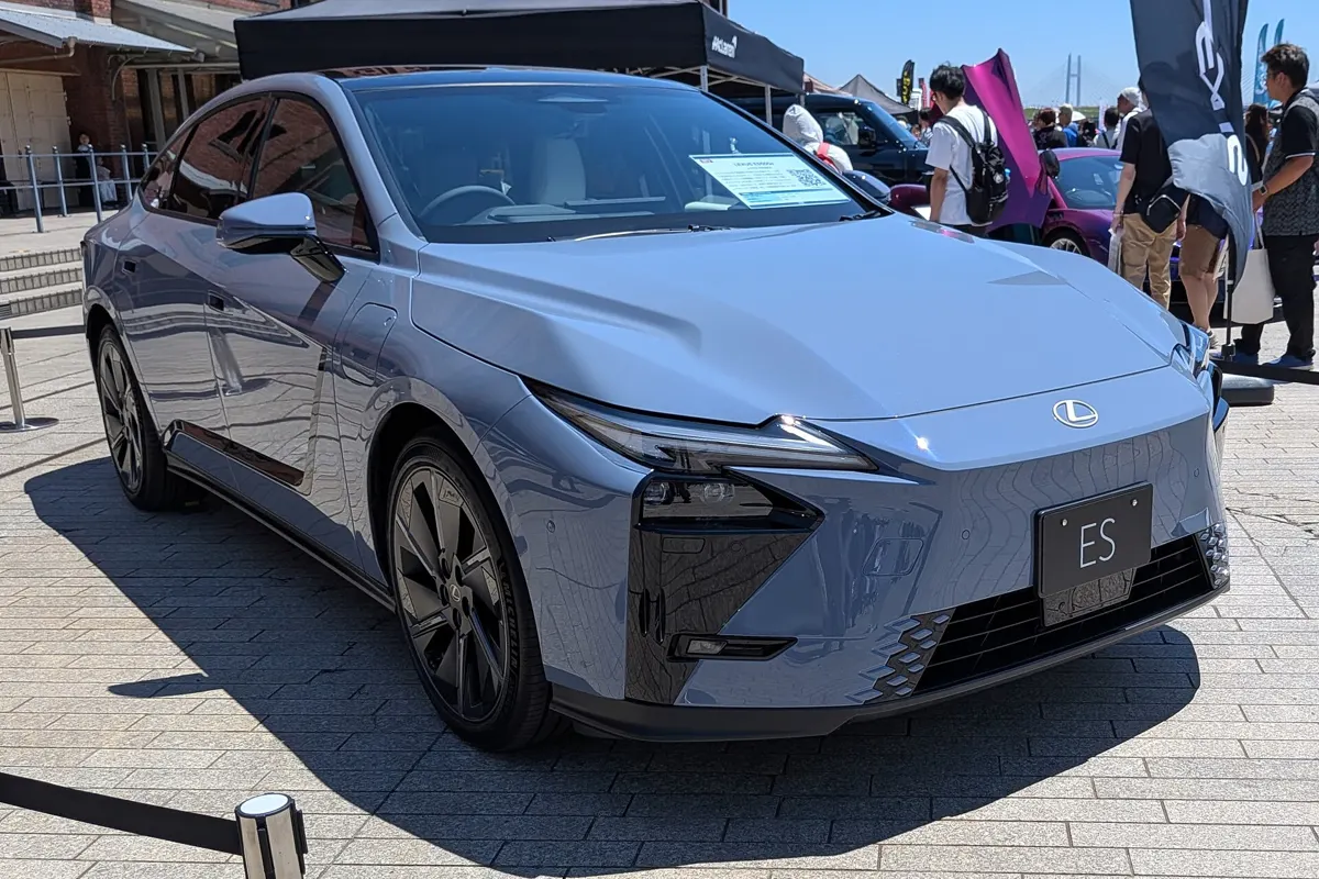 렉서스 ES500e 신형 ES 전기차 전시차 — ES500e 가격