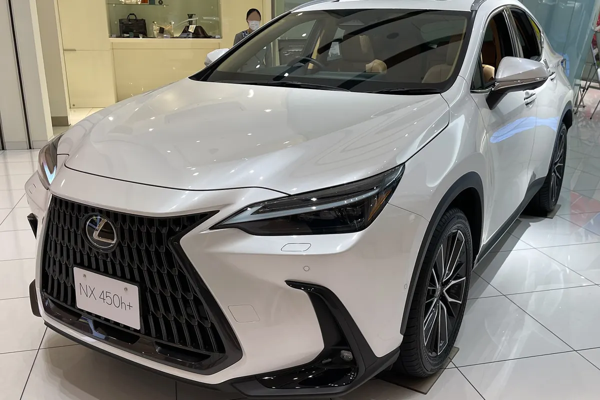 렉서스 NX450h+ 플러그인 하이브리드 SUV 전면 — NX450h+ 가격